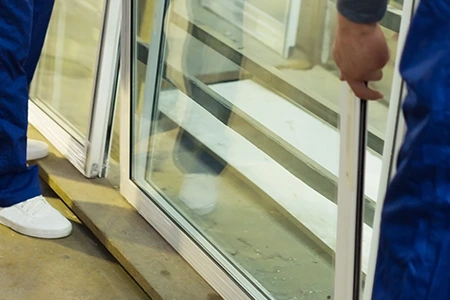 Commercial Glass Repair Technician in Fleming Island, FL